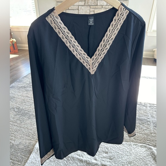 SHEIN CURVE CONTRAST LACE LONG-SLEEVE BLOUSE BLACK/TAN 0XL WOMEN - Picture 10 of 15